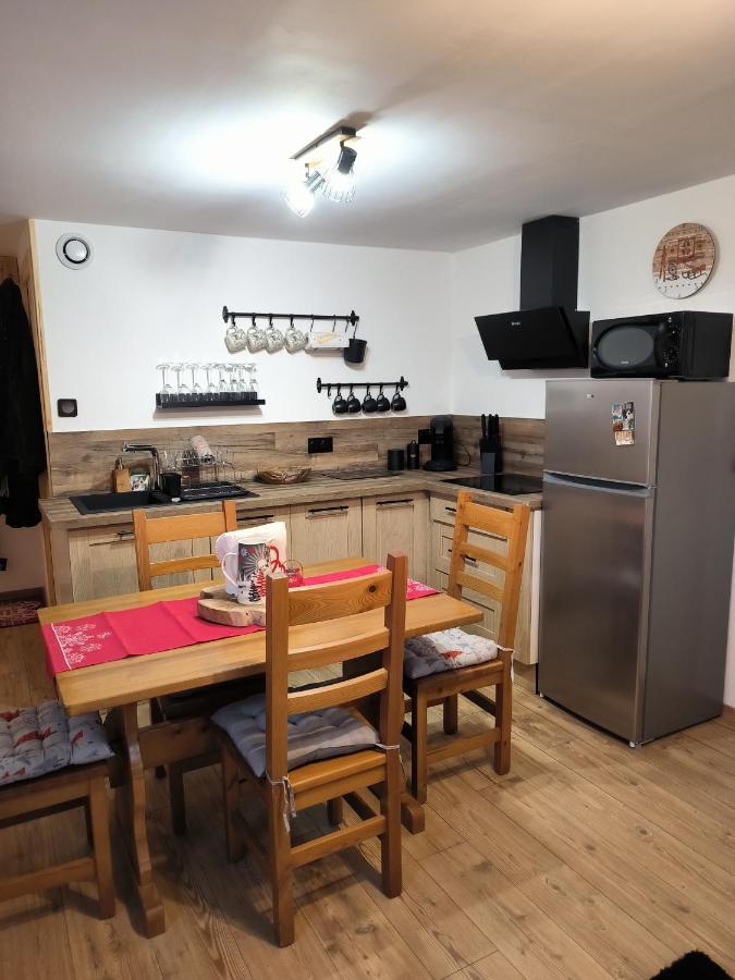 La Sapinette Apartment La Bathie Luaran gambar
