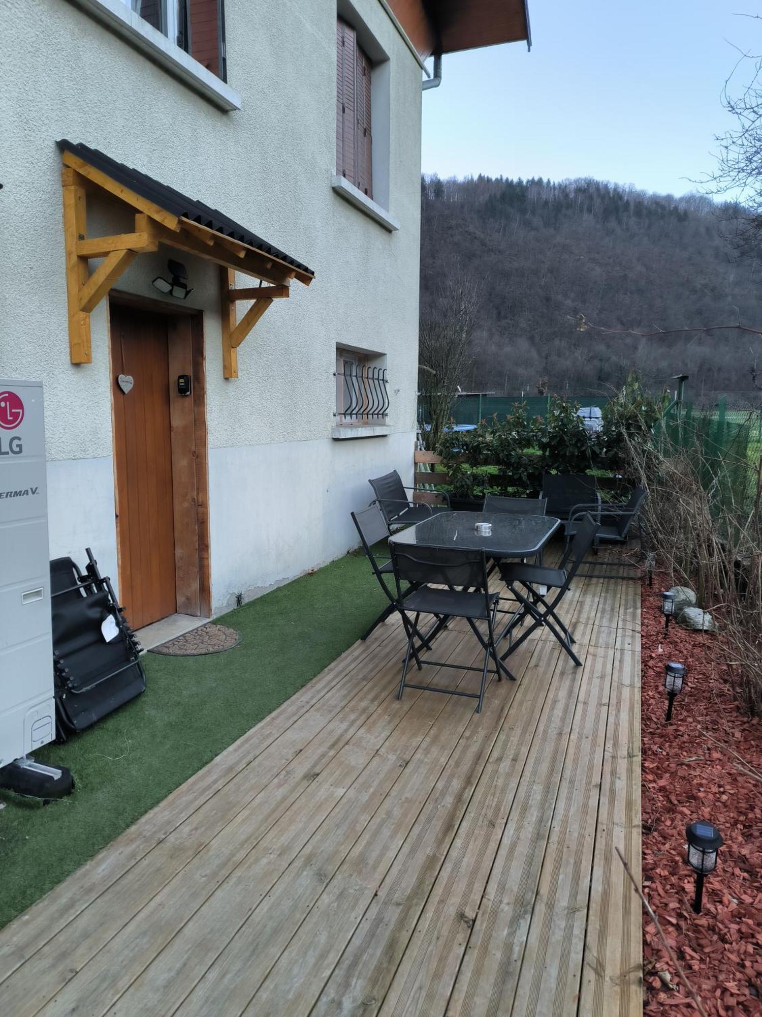 La Sapinette Apartment La Bathie Luaran gambar